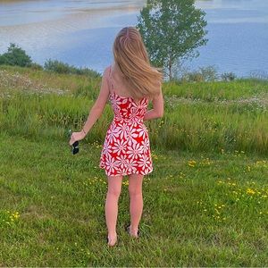 Meet your Posher, Emaly